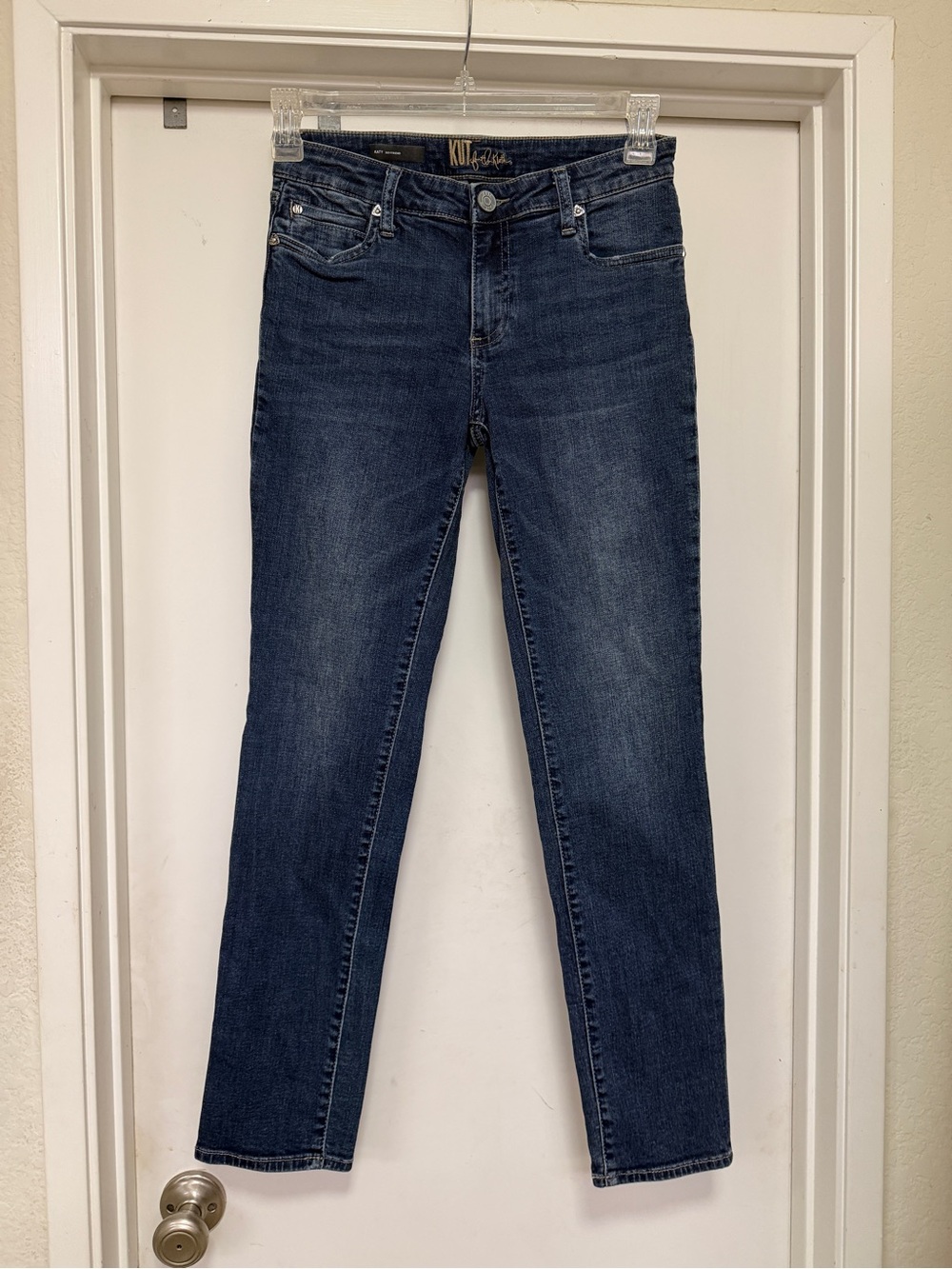 Kut from the Kloth Katy boyfriend denim - size 2 - jeans